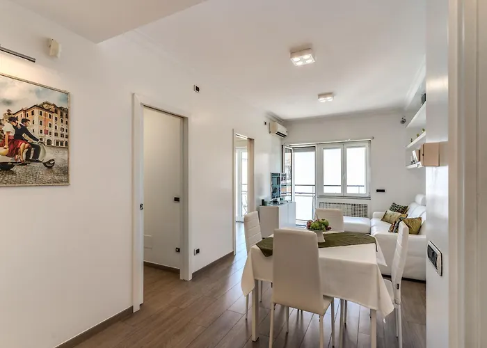 Olimpia - New Luxury Near Trastevere & Pamphili Apartment *