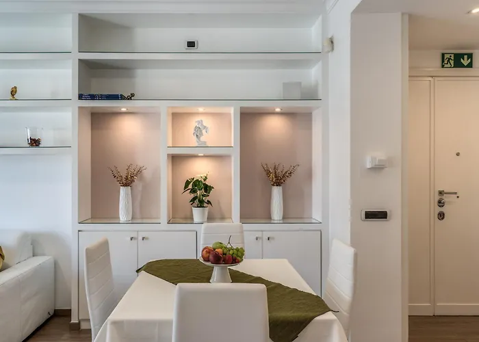 Apartment Olimpia - New Luxury Near Trastevere & Pamphili *