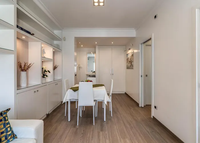 Olimpia - New Luxury Near Trastevere & Pamphili *