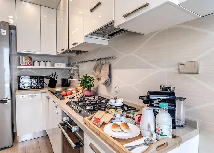 Olimpia - New Luxury Near Trastevere & Pamphili Rom