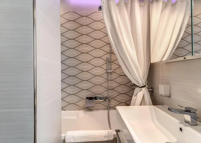 Apartment Olimpia - New Luxury Near Trastevere & Pamphili